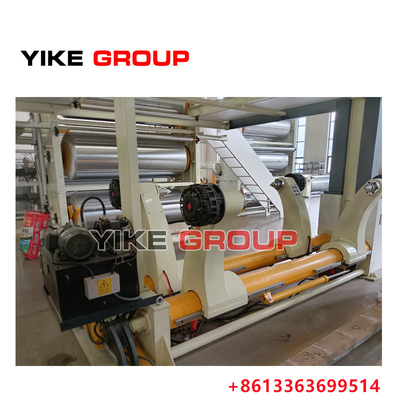 Công việc rộng 2500 MM Đường dây quay máy quét thủy lực cho dây chuyền sản xuất bìa lốp cao tốc